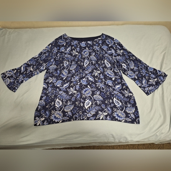 A Talbots ladies 3XL. Bell long sleeve  floral top. NWT. Casual, work, school - Picture 1 of 4